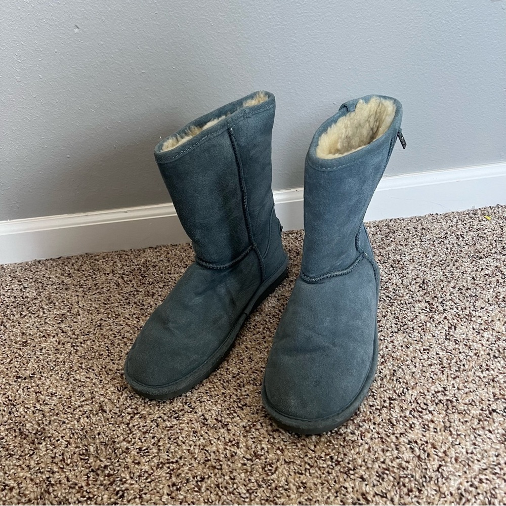 Bearpaw Bianca short suede boots